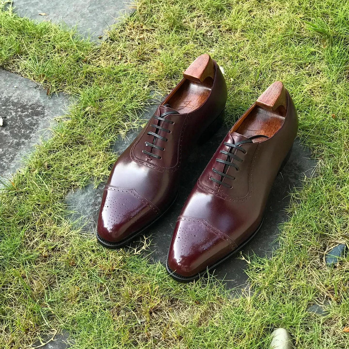 Brown Leather Azores Brogue Toe Cap Oxford Shoes - AW24