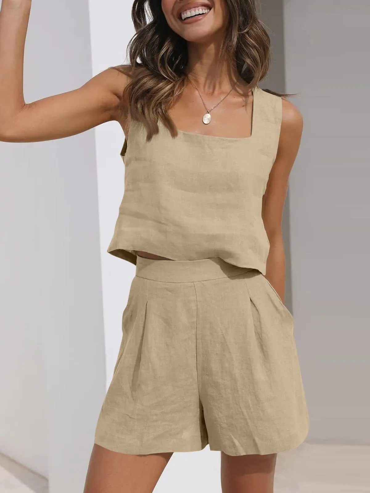 Womens Two-Piece Set  Linen Blend  Cropped Sleeveless Top  High Waist Pleated Shorts
